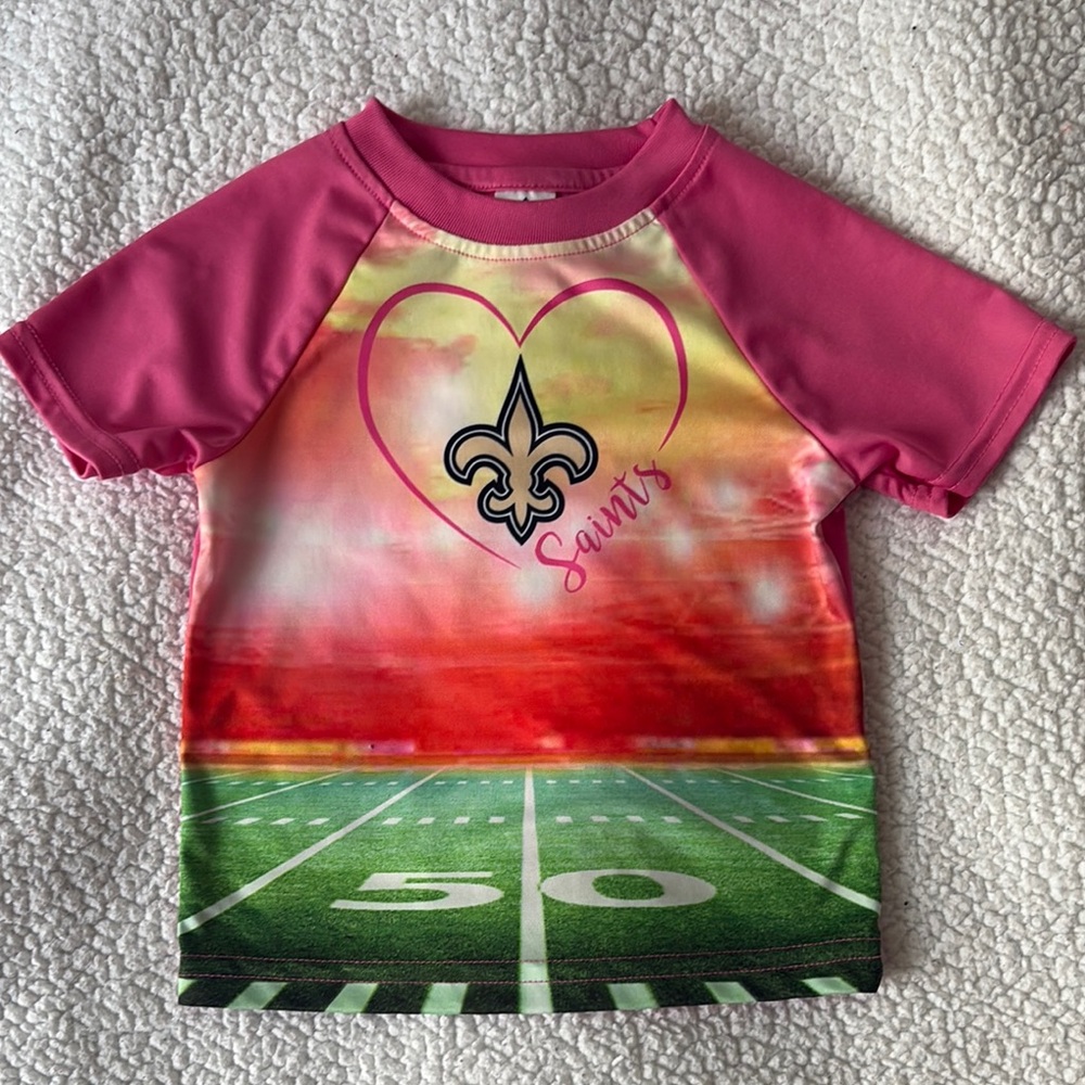 NFL Pink and Green Short Sleeve Tee with Saints Heart Graphic